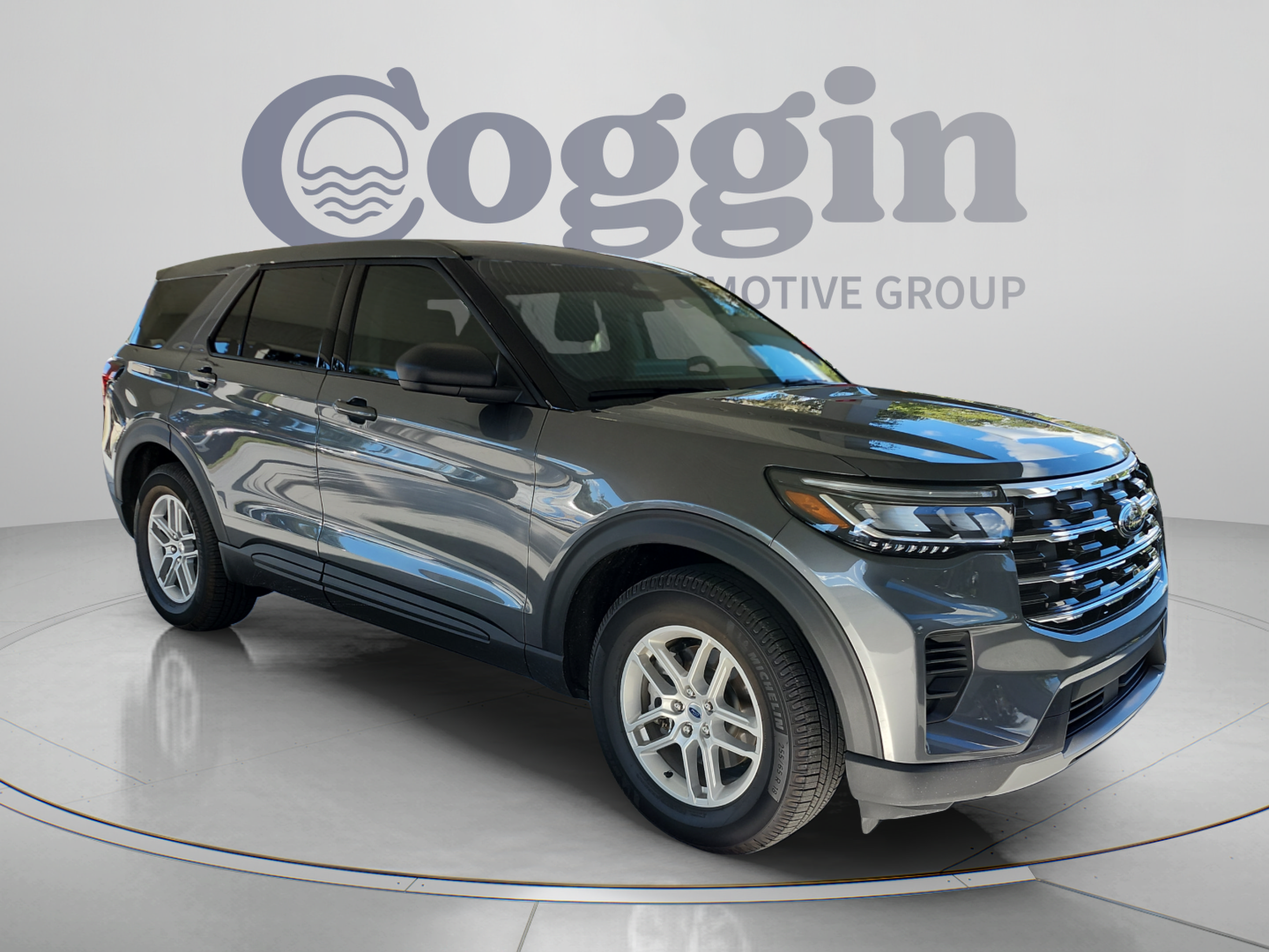 Certified 2026 Ford Explorer Active RWD image 7