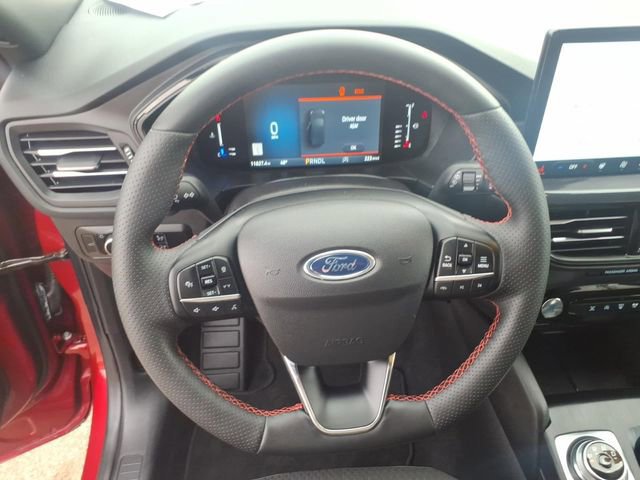 Certified 2024 Ford Escape ST-Line Select w/ Tech Pack #1 image 18