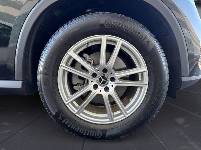 Used 2025 Mercedes-Benz GLC 300 4MATIC image 14
