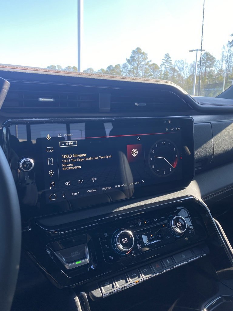 Used 2026 GMC Sierra 2500 AT4 w/ AT4 Premium Plus Package image 15