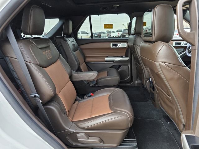 Certified 2021 Ford Explorer King Ranch w/ Premium Technology Package image 28