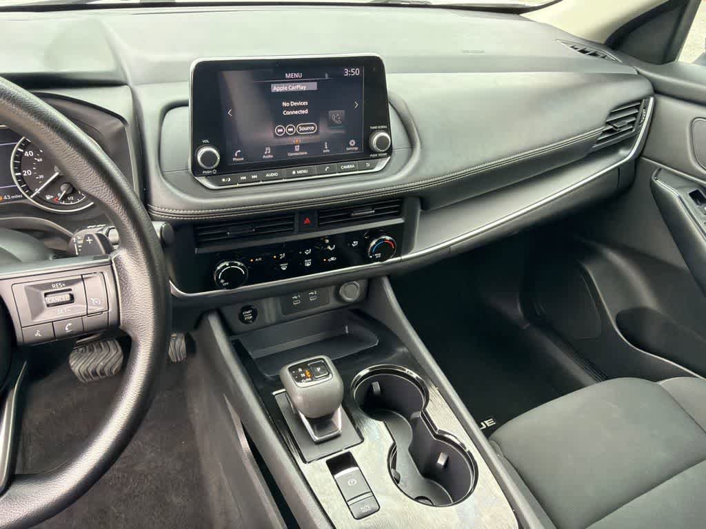 Used 2024 Nissan Rogue S FWD image 24