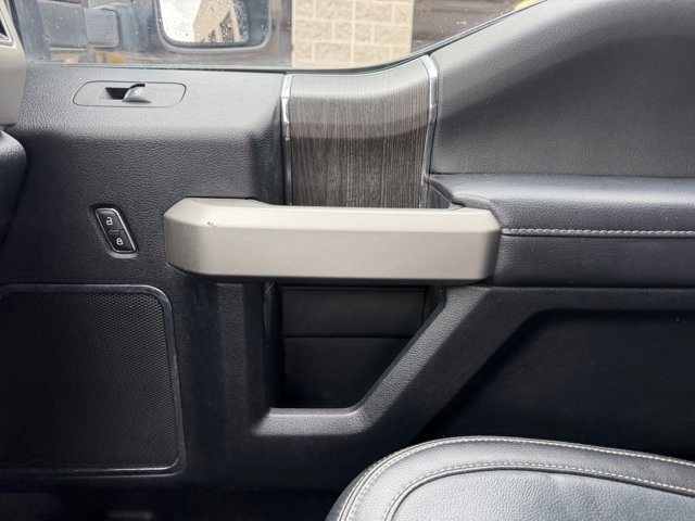 Certified 2020 Ford F350 Lariat w/ Chrome Package AWD/4WD image 16