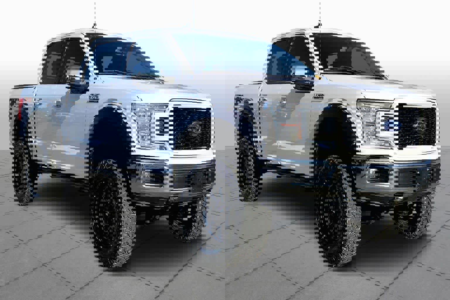 Certified 2020 Ford F150 Lariat w/ Equipment Group 502A Luxury image 5