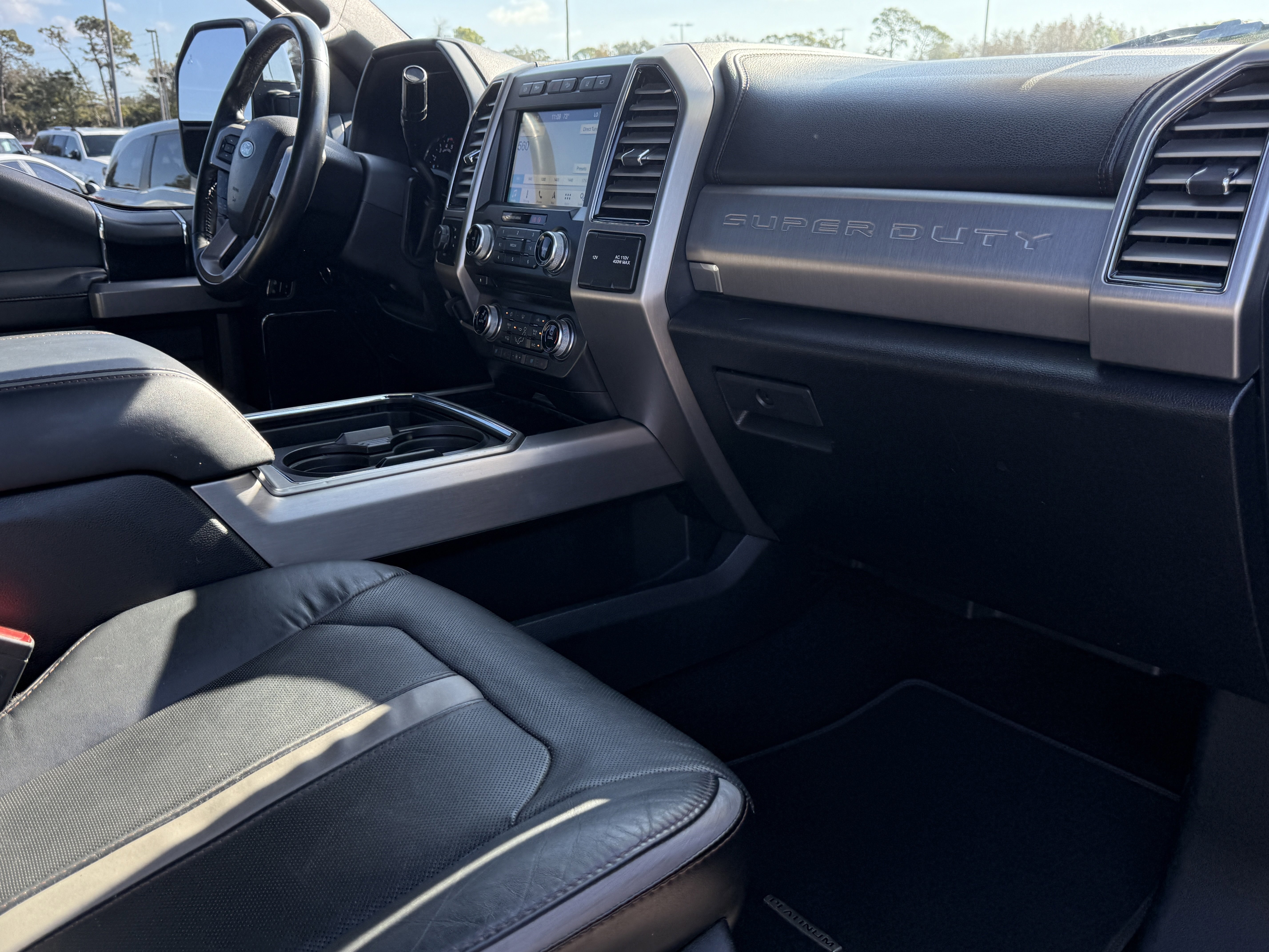 Certified 2018 Ford F250 Platinum w/ Platinum Ultimate Package image 9