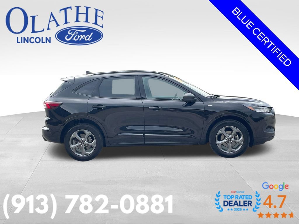 Certified 2024 Ford Escape ST-Line w/ Tech Pack #1 AWD/4WD image 8