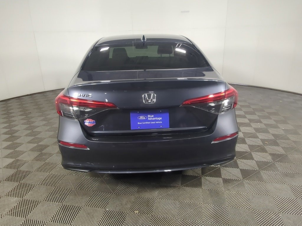 Used 2022 Honda Civic EX image 3