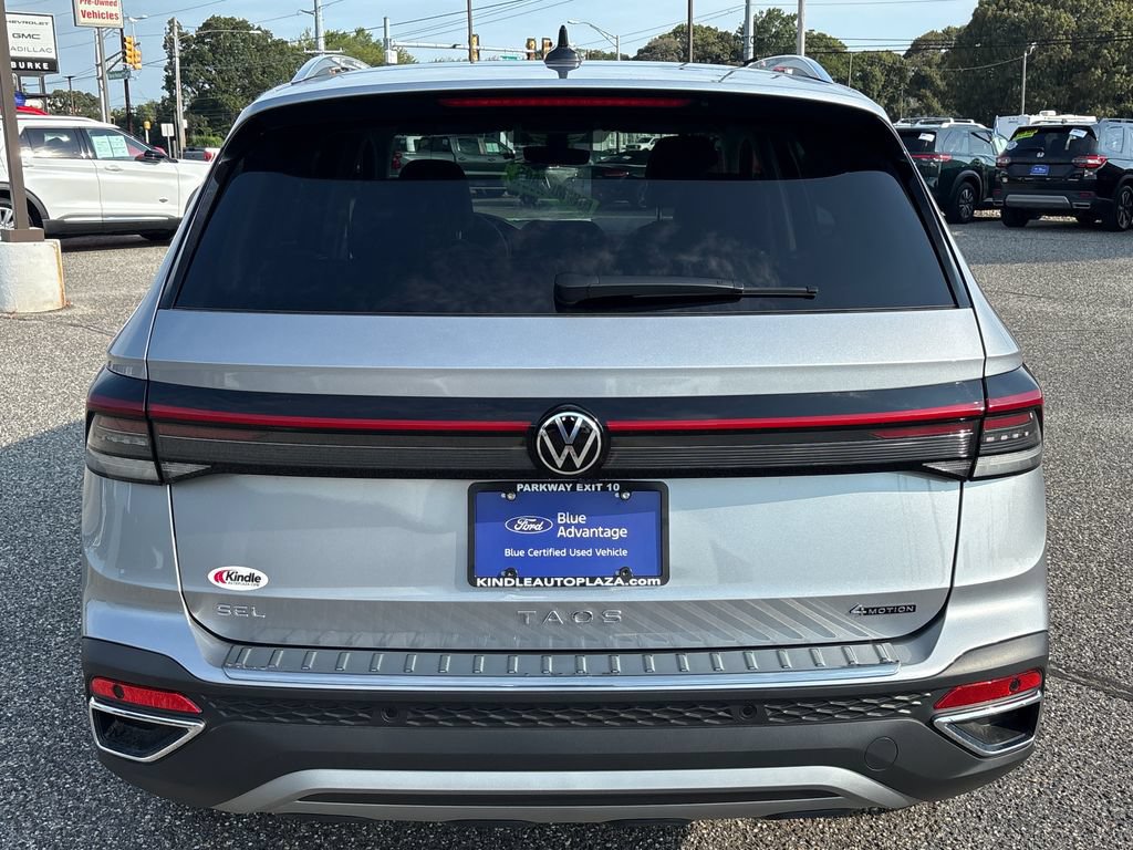 Used 2026 Volkswagen Taos SEL AWD/4WD image 29