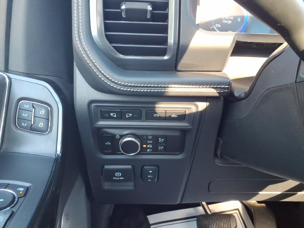 Certified 2024 Ford F150 Lightning Platinum AWD/4WD image 14
