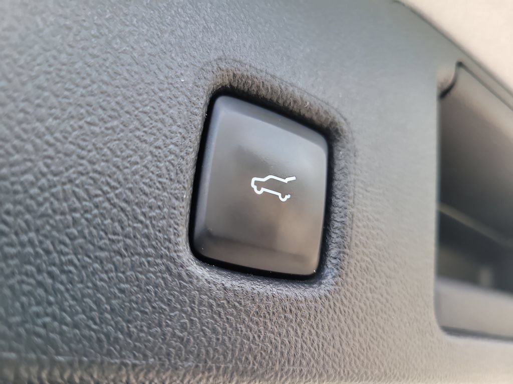 Certified 2024 Ford Escape ST-Line w/ Tech Pack #1 FWD image 8