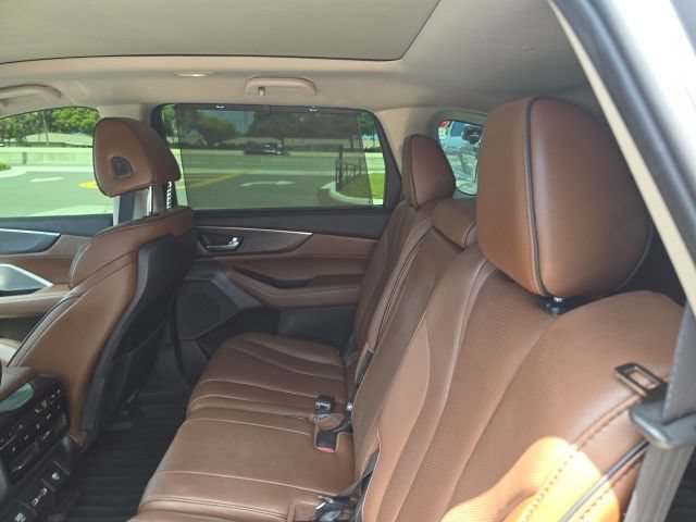 Used 2022 Acura MDX SH-AWD w/ Advance Package image 7