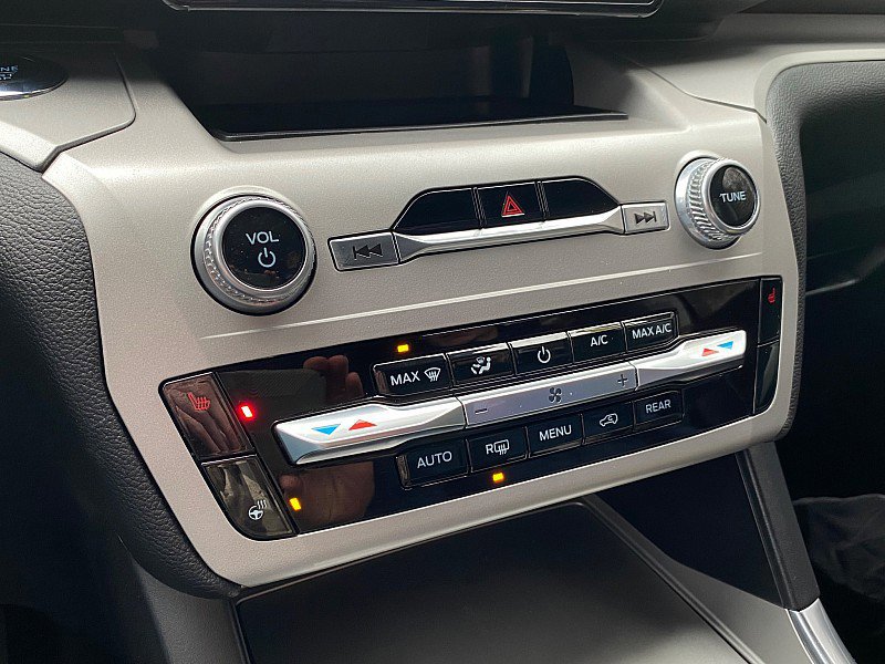 Certified 2023 Ford Explorer XLT w/ Equipment Group 202A image 47