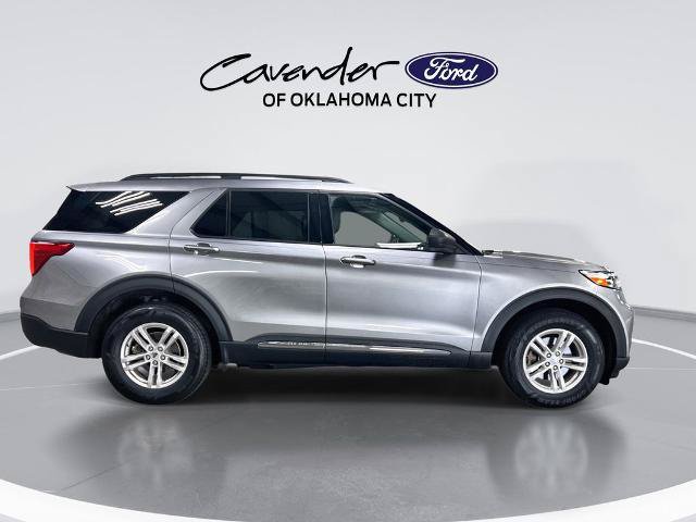 Certified 2023 Ford Explorer XLT w/ Equipment Group 202A AWD/4WD image 9