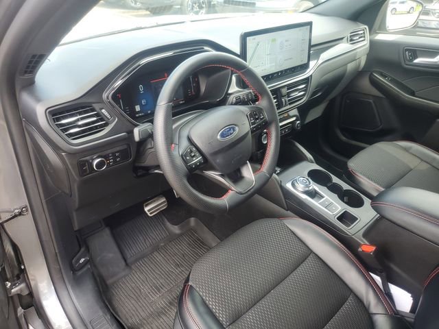 Certified 2024 Ford Escape ST-Line w/ Tech Pack #1 AWD/4WD image 15