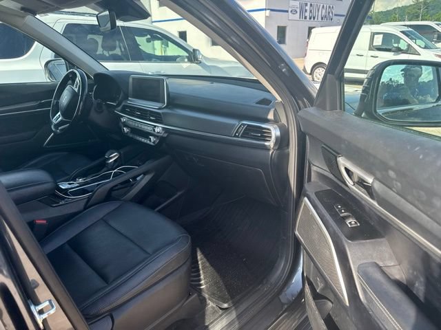 Used 2022 Kia Telluride LX AWD/4WD image 25