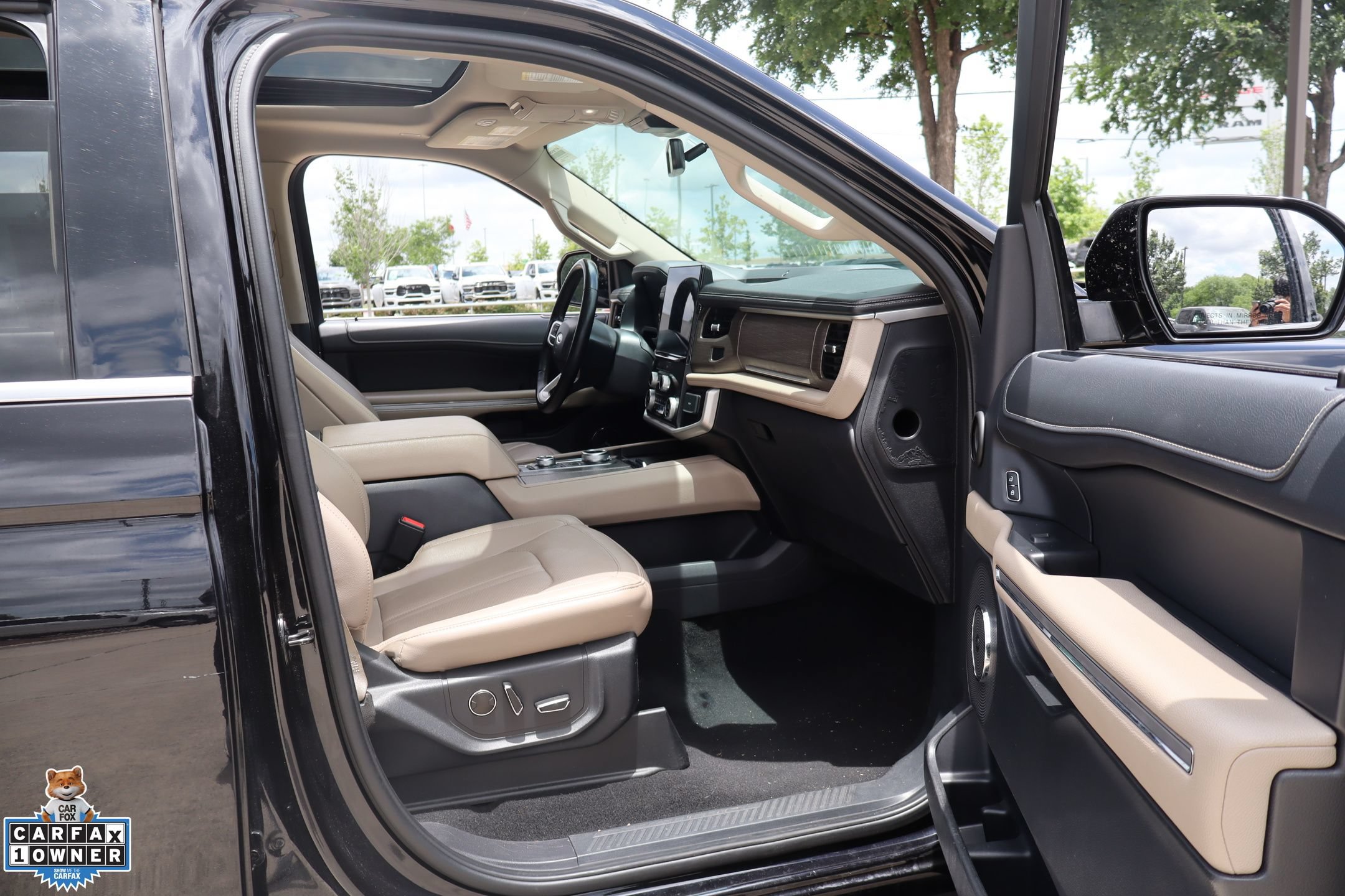 Certified 2024 Ford Expedition Max Limited AWD/4WD image 32