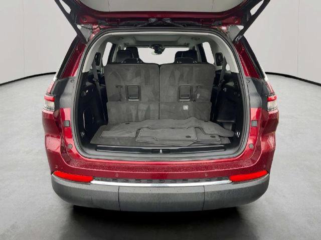 Used 2021 Jeep Grand Cherokee L Limited AWD/4WD image 16