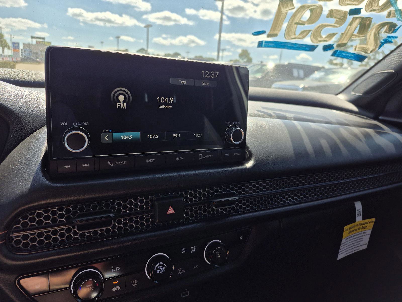 Used 2023 Honda HR-V Sport image 17