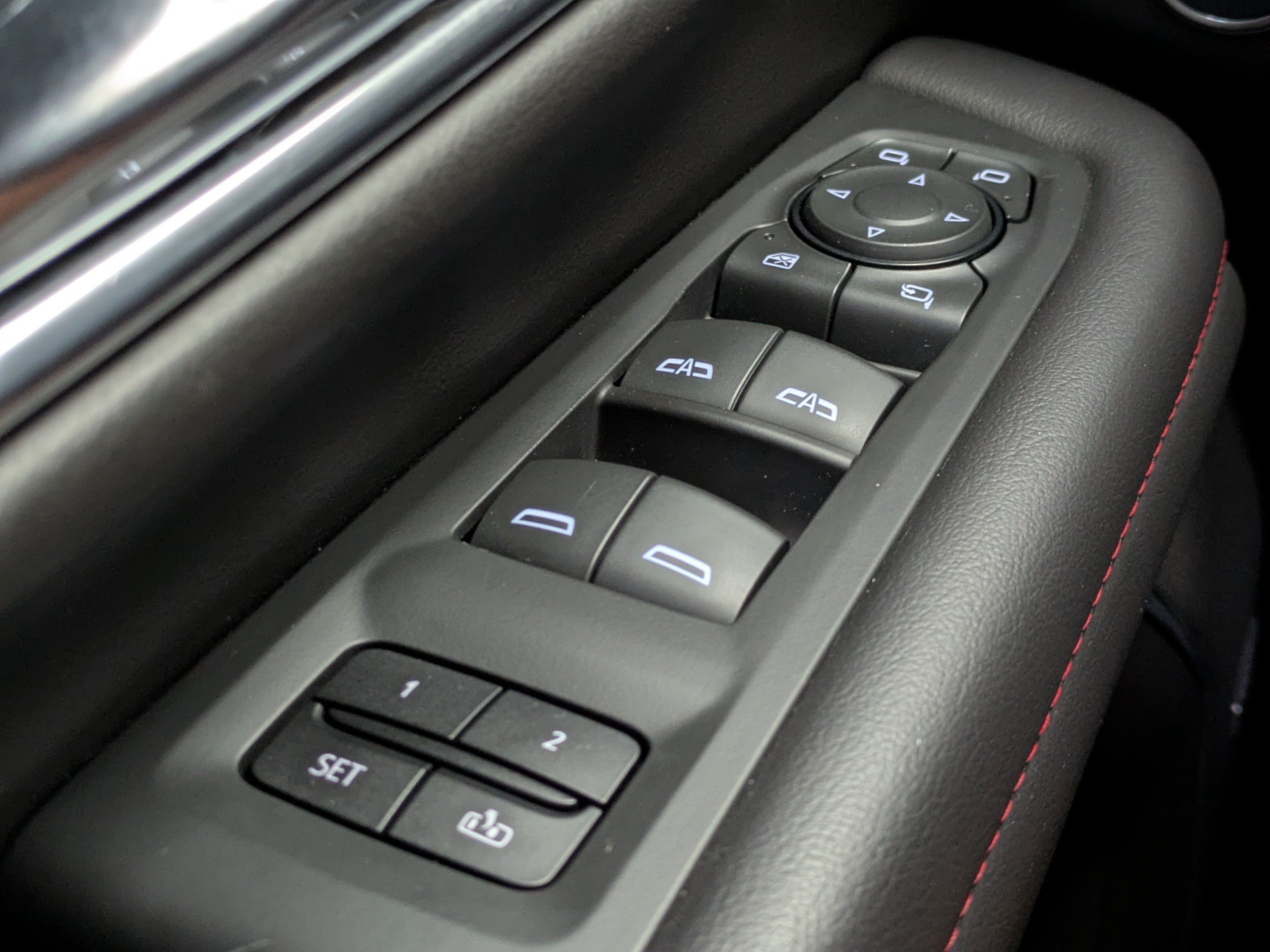 Used 2021 Chevrolet Tahoe RST w/ Luxury Package RWD image 25