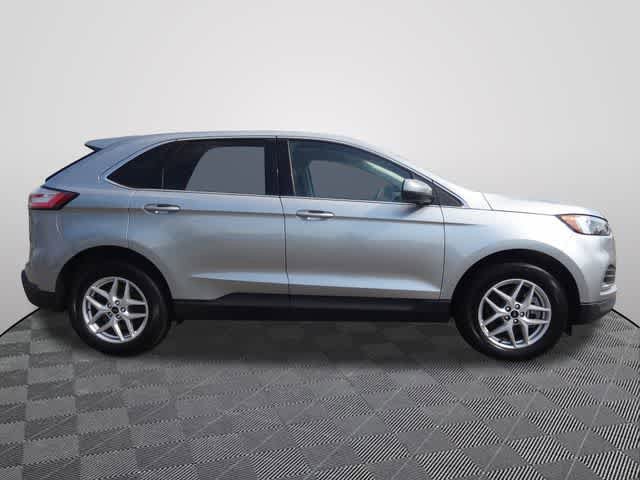 Certified 2024 Ford Edge SEL AWD/4WD image 5