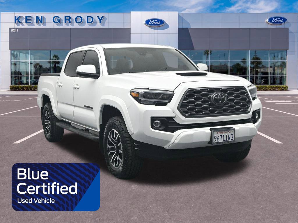 Used 2023 Toyota Tacoma TRD Sport w/ Black Out Package (TMS)