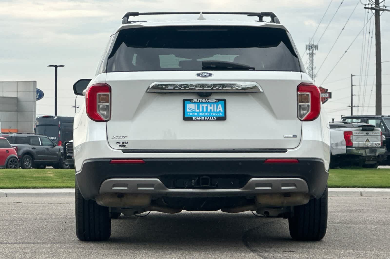 Certified 2020 Ford Explorer XLT w/ Equipment Group 202A AWD/4WD image 7