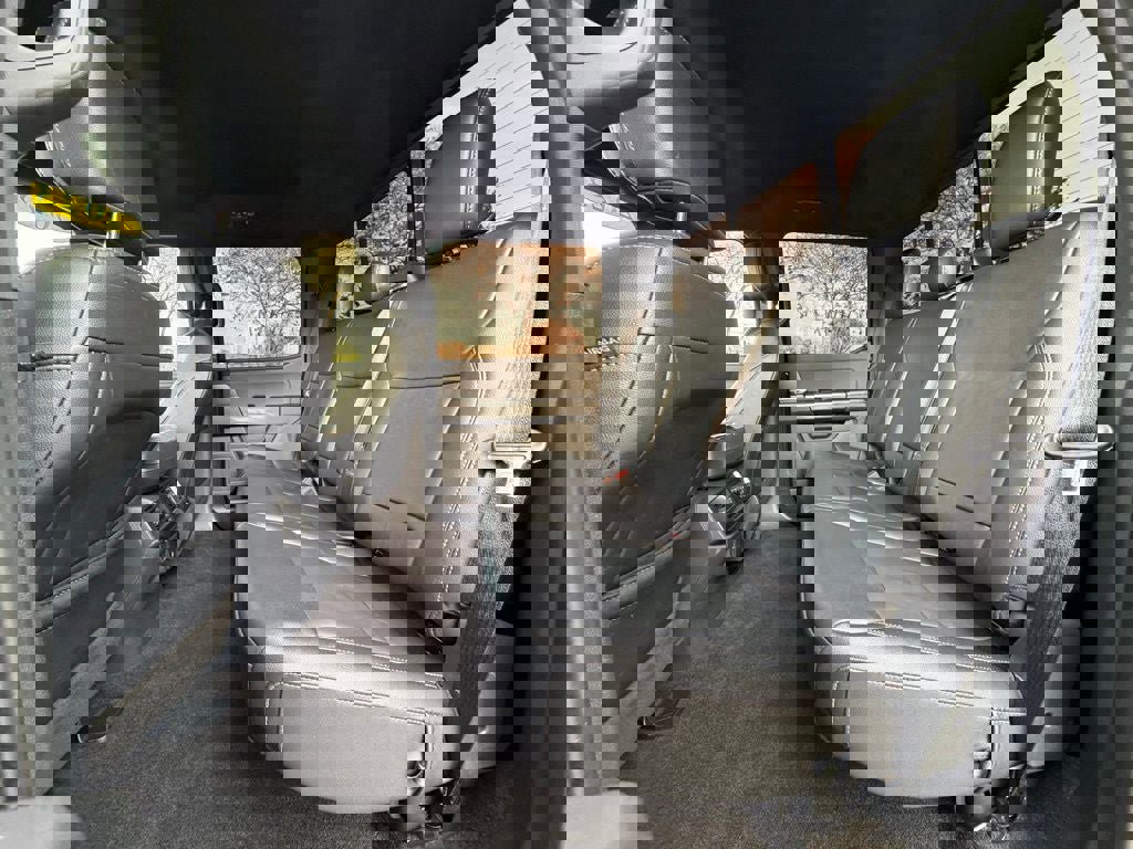 Certified 2023 Ford F150 XLT w/ Equipment Group 302A High image 27