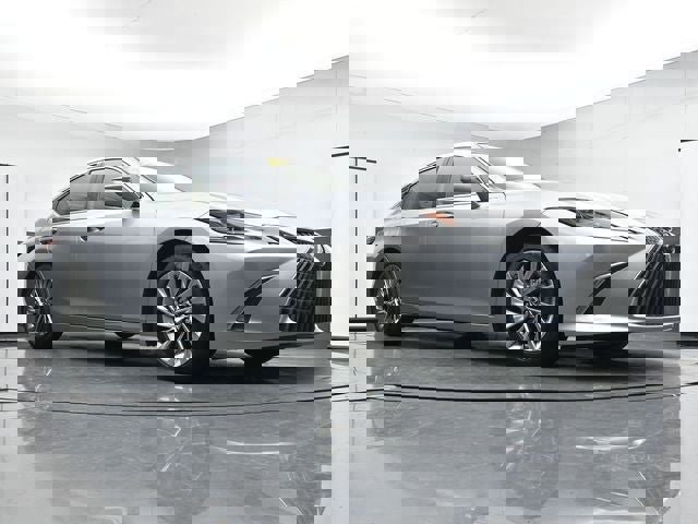 Used 2022 Lexus ES 350 Ultra Luxury w/ Accessory Package FWD image 26