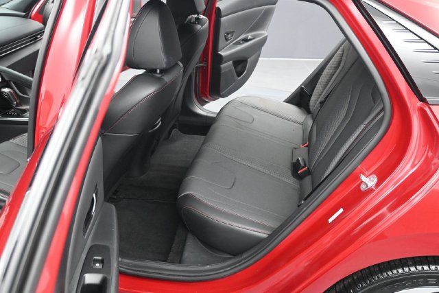 Used 2023 Hyundai Elantra N Line w/ Preferred Accessory Package FWD image 5