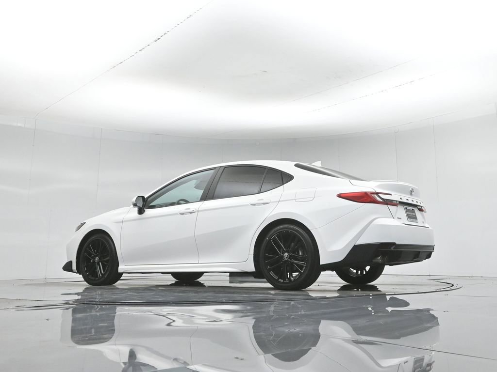 Used 2025 Toyota Camry SE FWD image 52