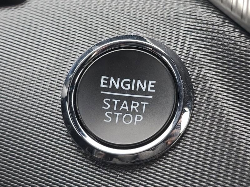 Certified 2025 Ford Explorer ST-Line w/ ST-Line Street Pack image 25