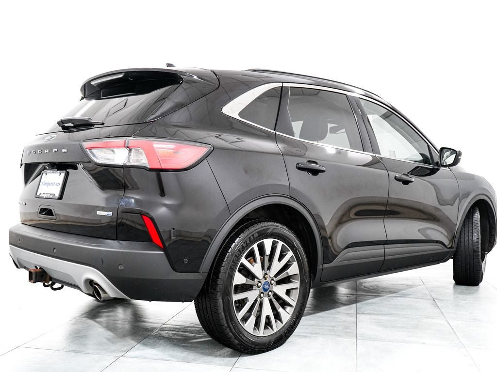 Certified 2020 Ford Escape Titanium AWD/4WD image 7