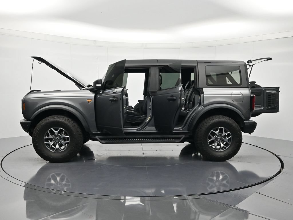 Certified 2022 Ford Bronco Badlands AWD/4WD image 45