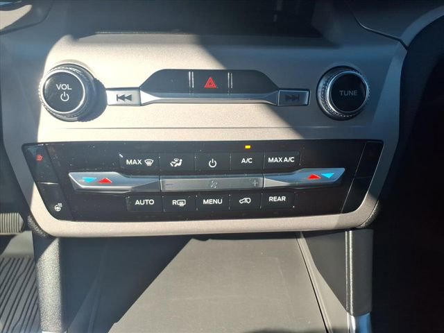 Certified 2023 Ford Explorer XLT w/ Equipment Group 202A image 23