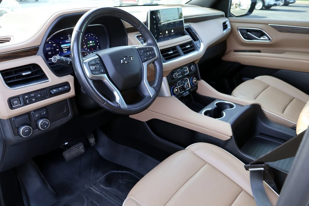 Used 2023 Chevrolet Tahoe Premier RWD image 4