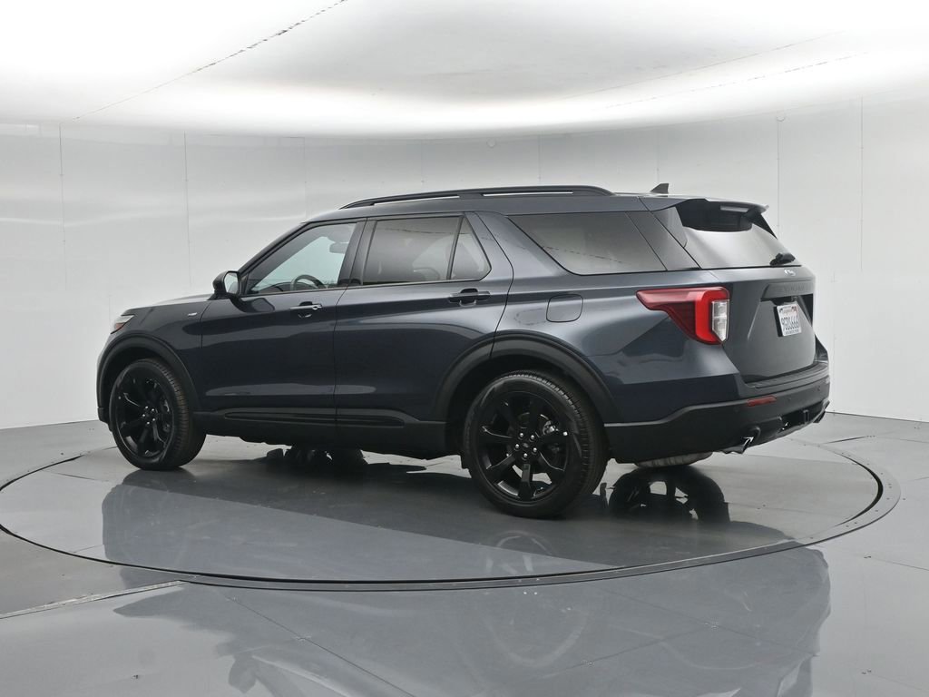 Certified 2023 Ford Explorer ST-Line w/ Class IV Trailer Tow Package RWD image 15