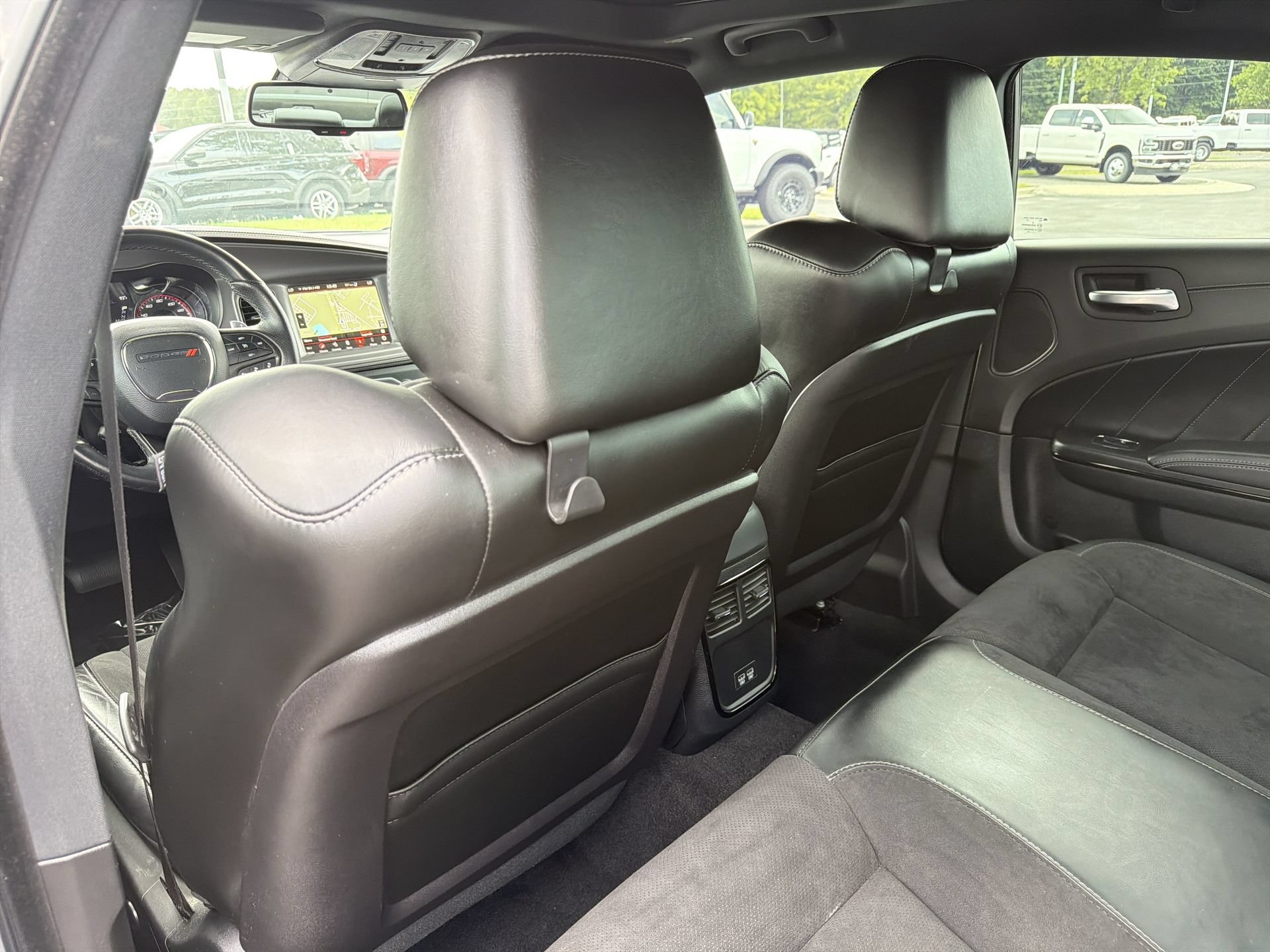 Used 2023 Dodge Charger R/T w/ Plus Group RWD image 25