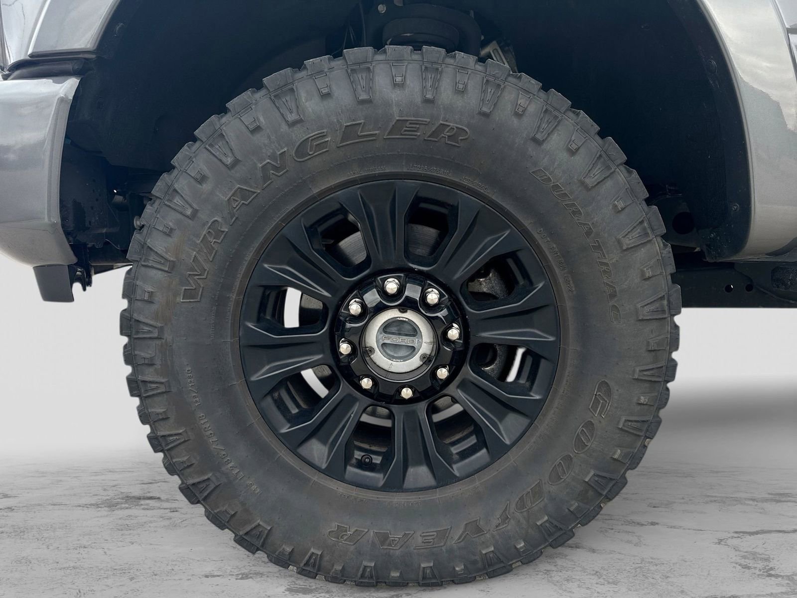 Certified 2022 Ford F250 Lariat w/ Tremor Off-Road Package image 30