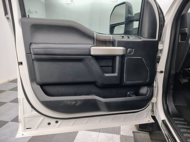 Certified 2020 Ford F350 Lariat AWD/4WD image 11