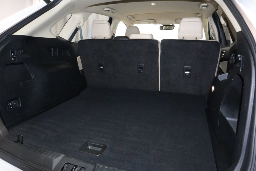 Certified 2023 Ford Edge SEL w/ Convenience Package image 17