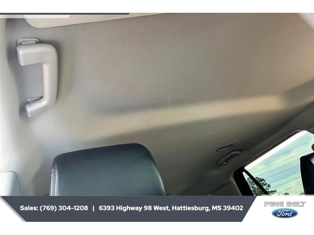 Certified 2024 Ford Expedition XLT image 16