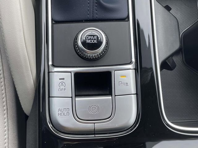 Used 2025 Kia Telluride EX w/ EX Captain's Chair Package image 33