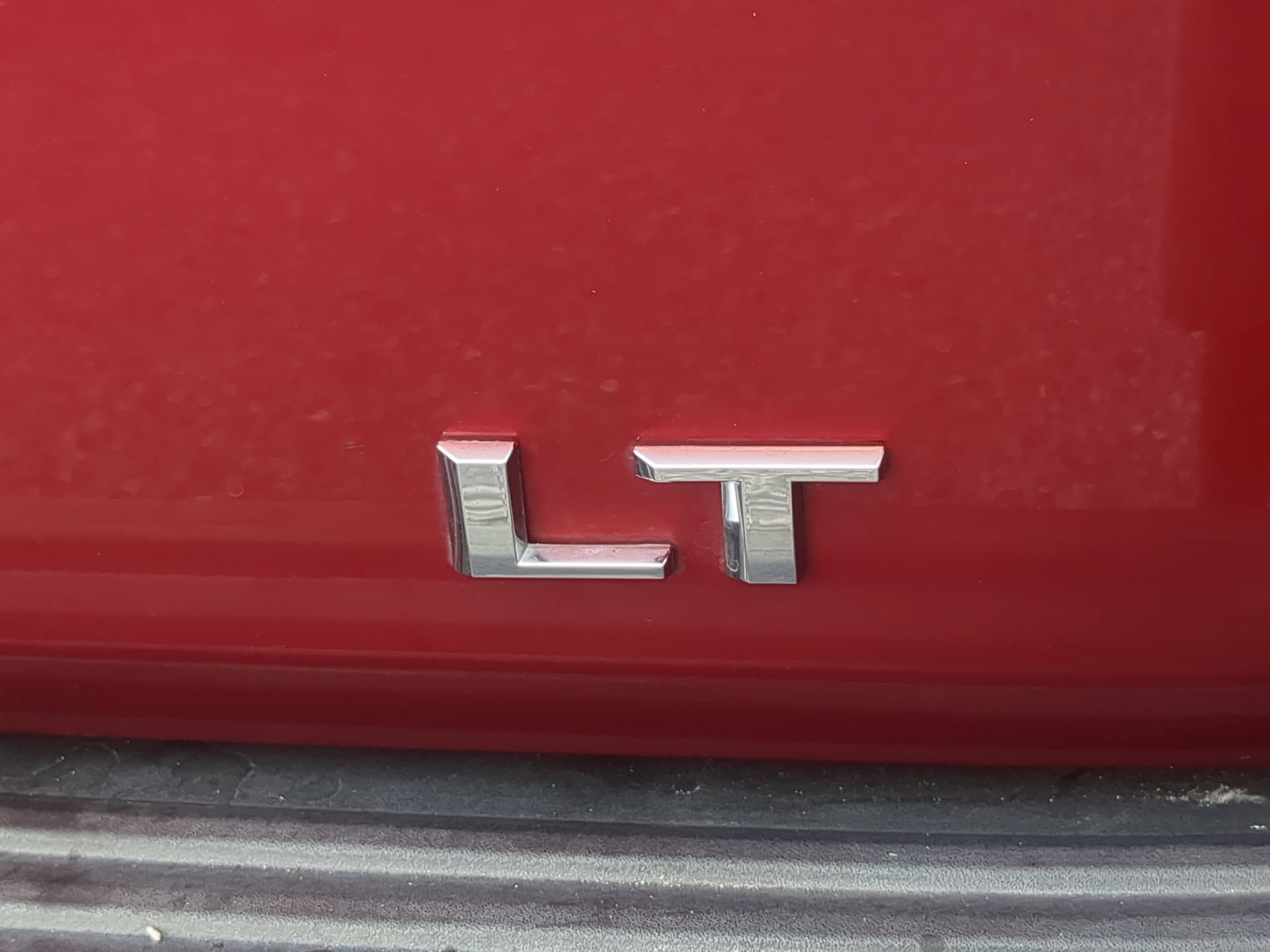 Used 2021 Chevrolet Suburban LT RWD image 48
