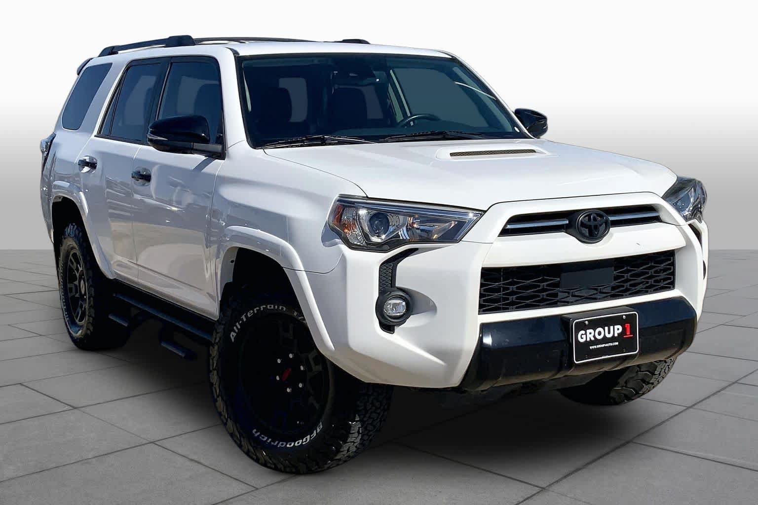 Used 2021 Toyota 4Runner Venture AWD/4WD image 3