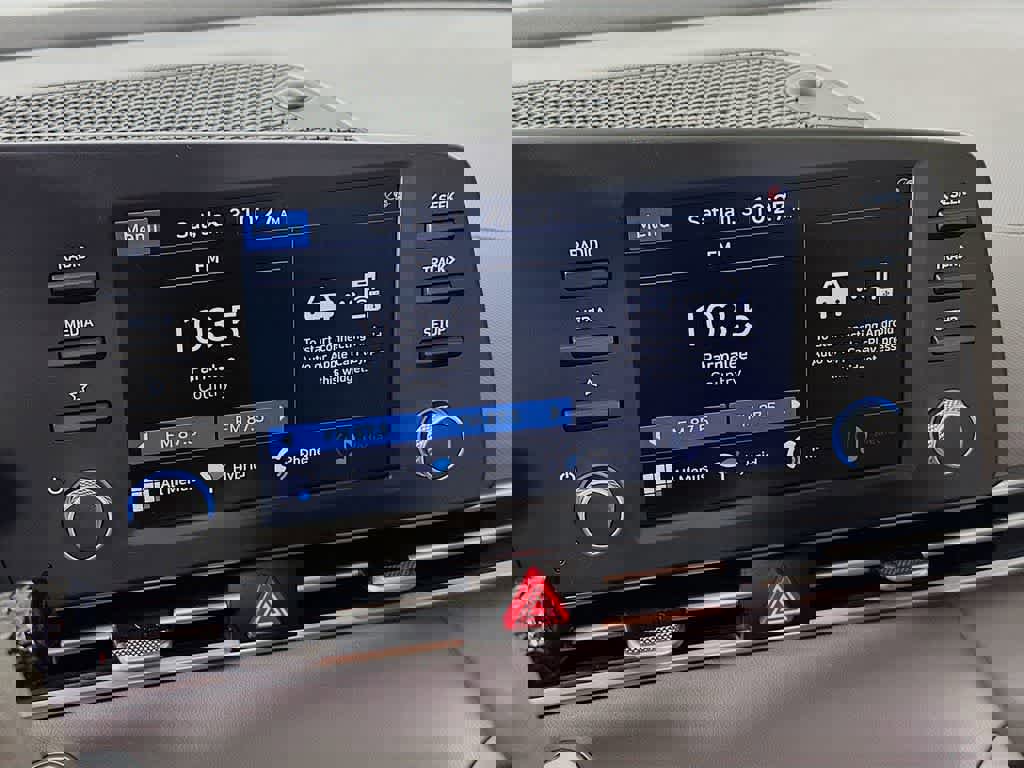 Used 2021 Hyundai Elantra Blue w/ Cargo Package image 19