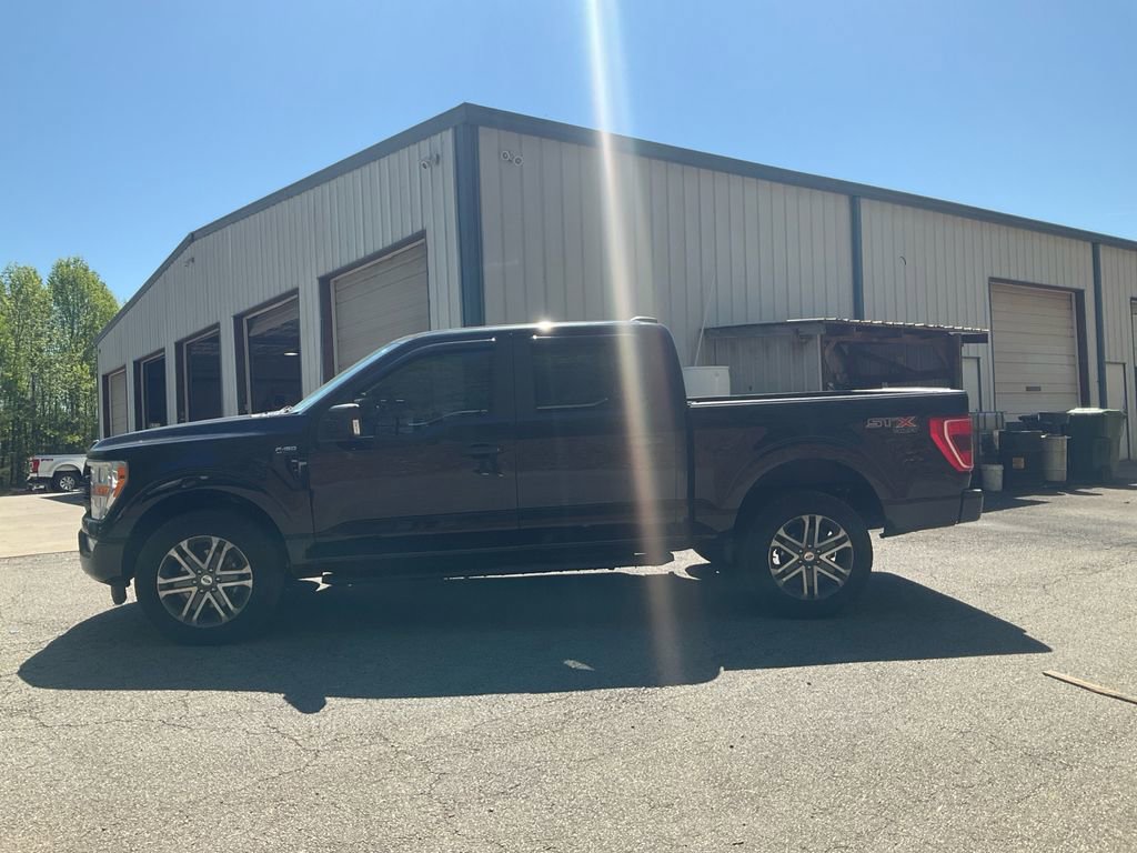 Certified 2022 Ford F150 XL w/ STX Appearance Package AWD/4WD image 8