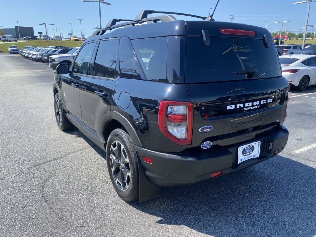 Certified 2023 Ford Bronco Sport Outer Banks w/ Tech Package AWD/4WD image 5