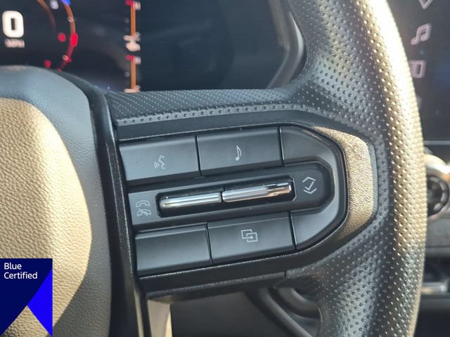 Used 2023 Chevrolet Colorado Trail Boss AWD/4WD image 18