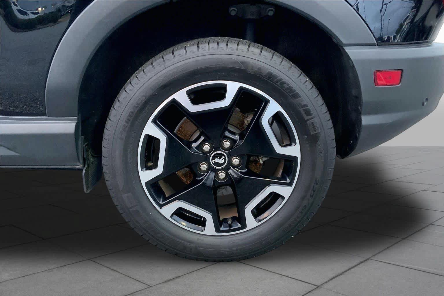 Certified 2023 Ford Bronco Sport Outer Banks AWD/4WD image 10