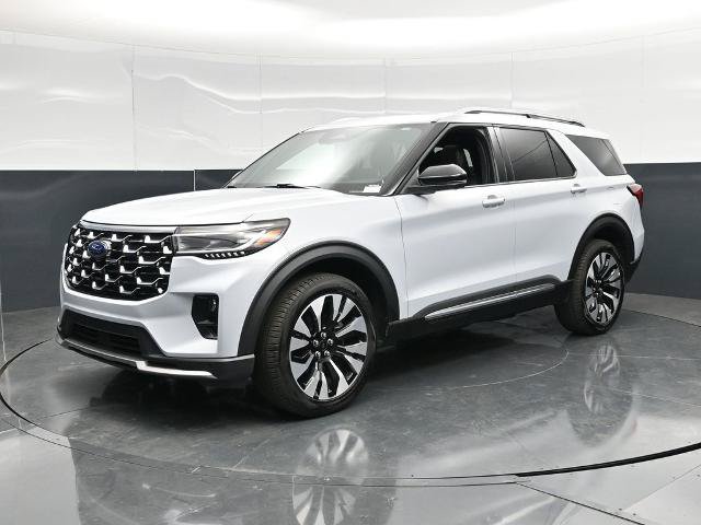 Certified 2025 Ford Explorer Platinum w/ LUX Leather Package AWD/4WD image 5